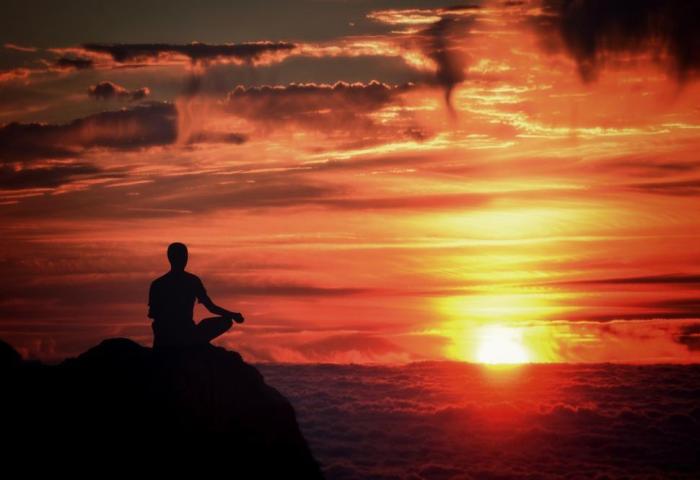 How to Meditate for Building a More Focused and Peaceful Mind